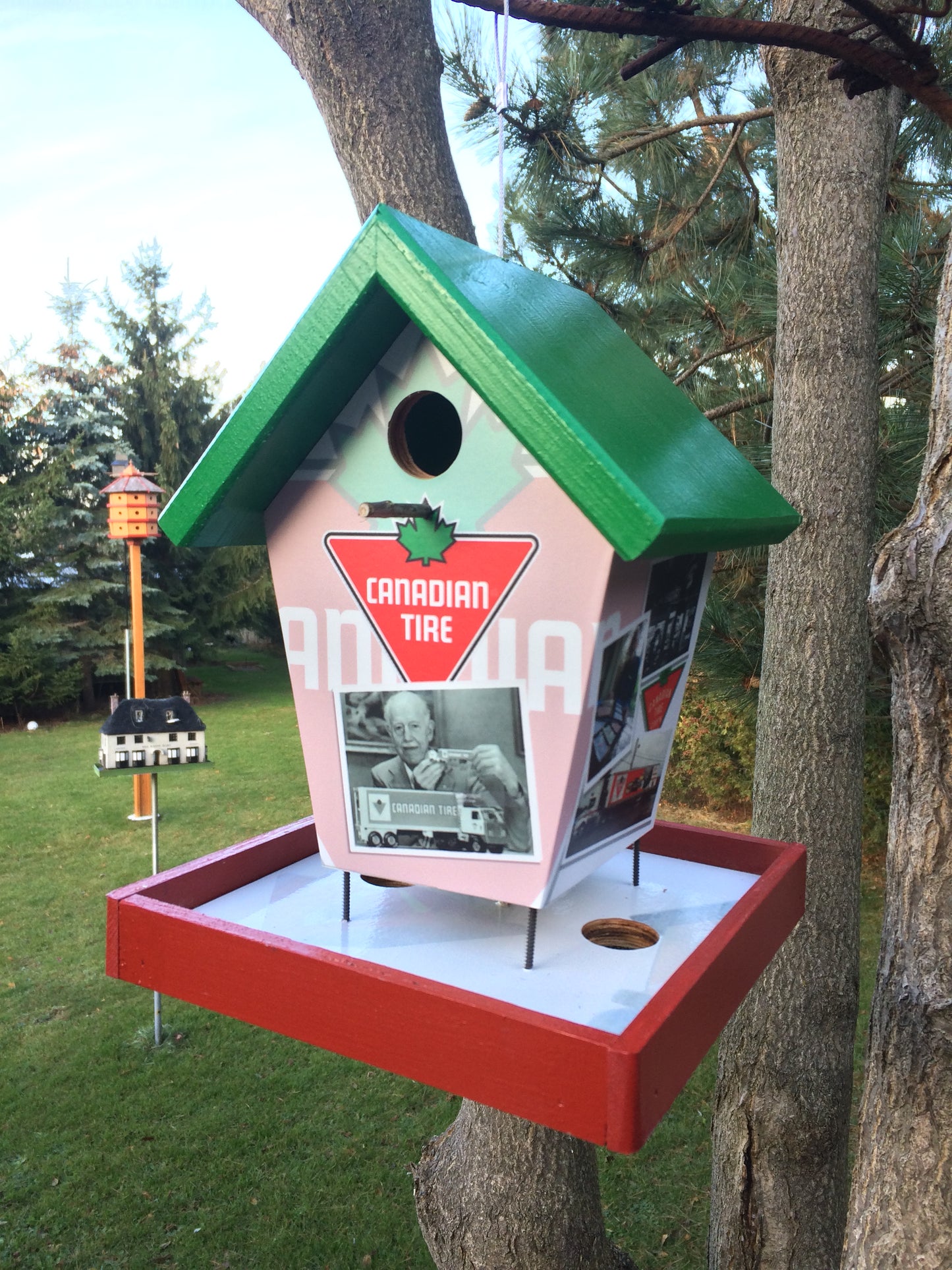 Canadian Tire Bird Feeder