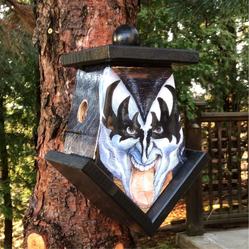 Kiss Birdhouse Music