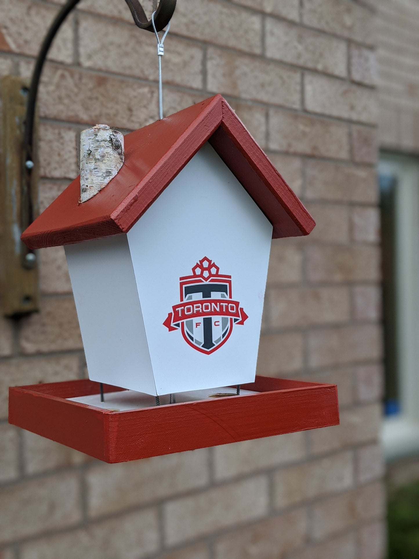 Toronto FC bird feeder