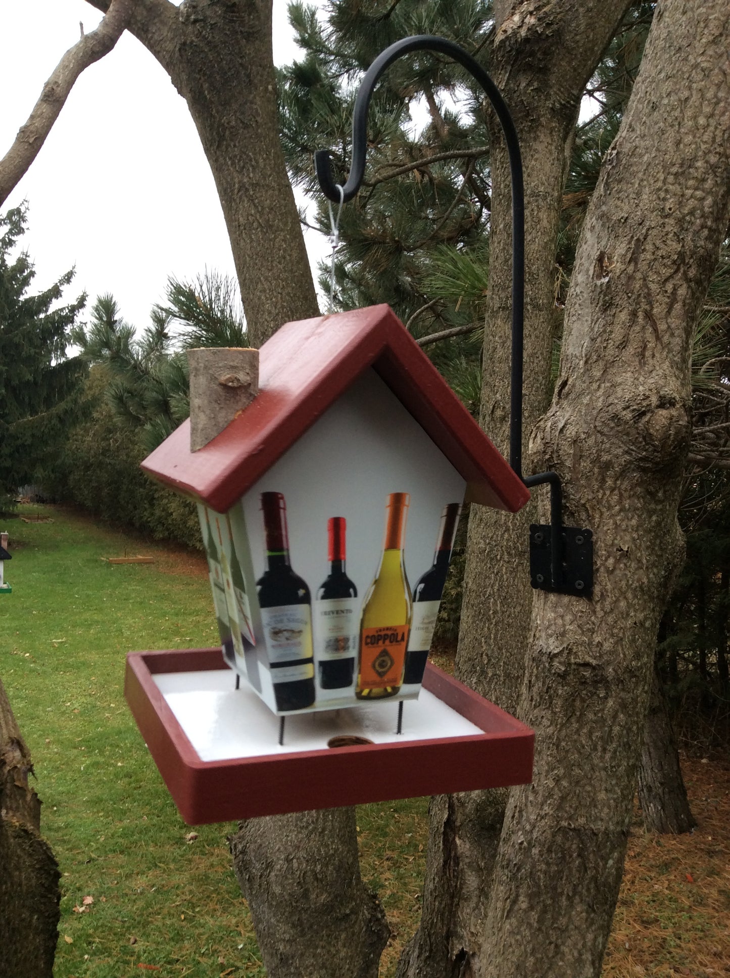 Wine Lovers Bird Feeder