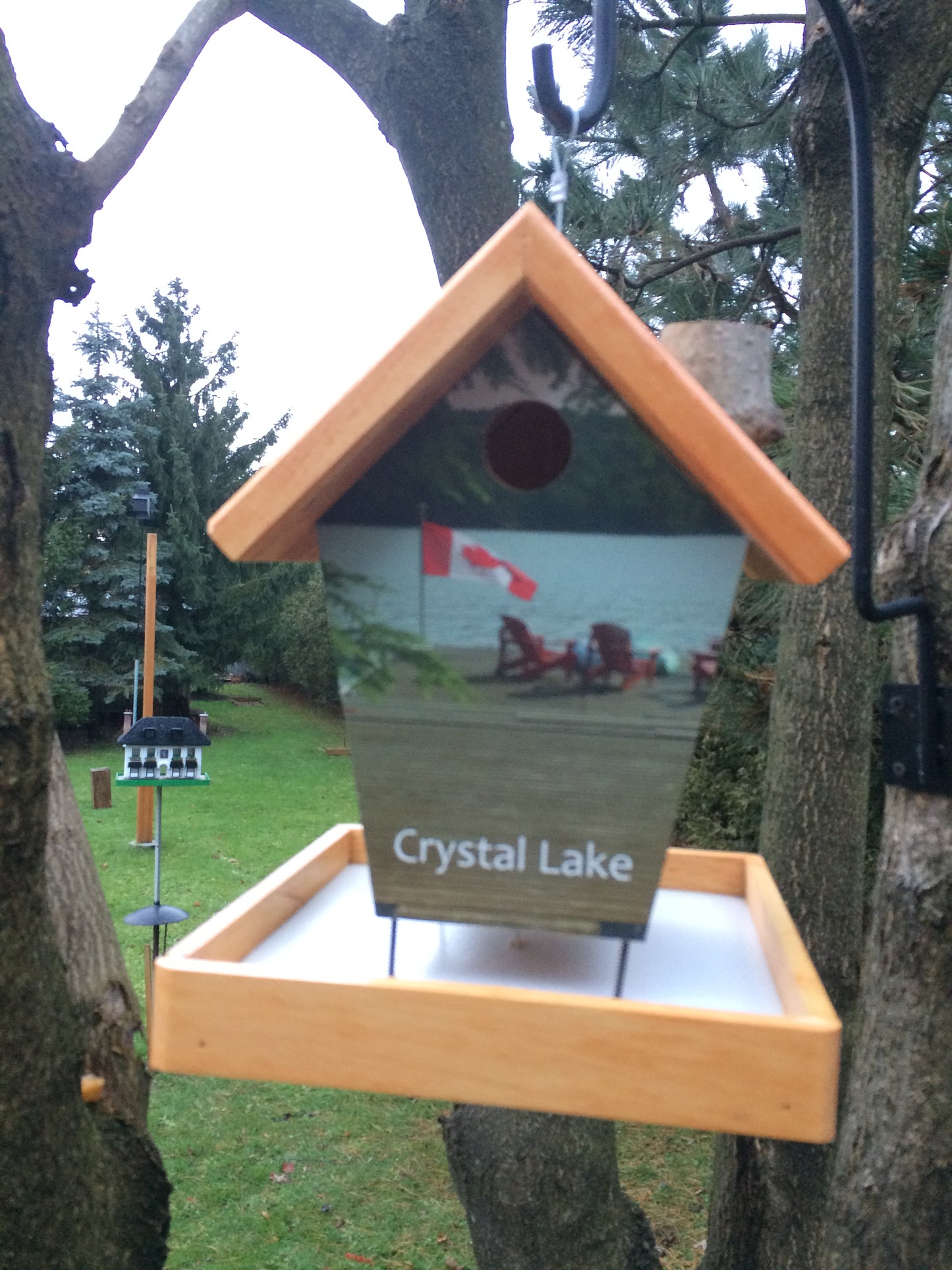 Crystal Lake Ontario Bird Feeder