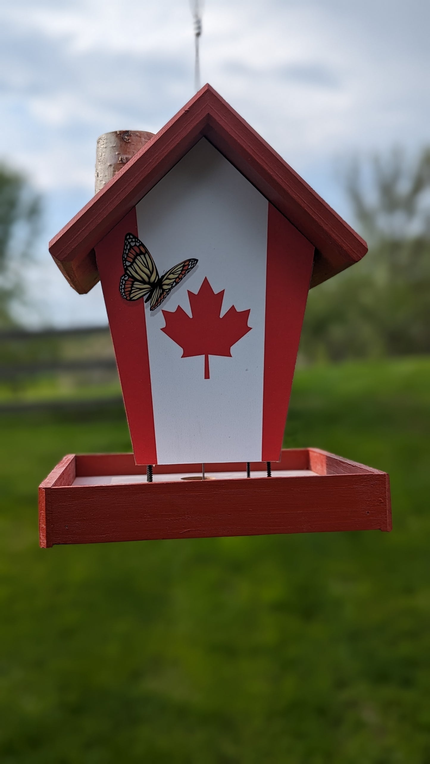 Canada Fag and Monarch Butterfly Bird Feeder