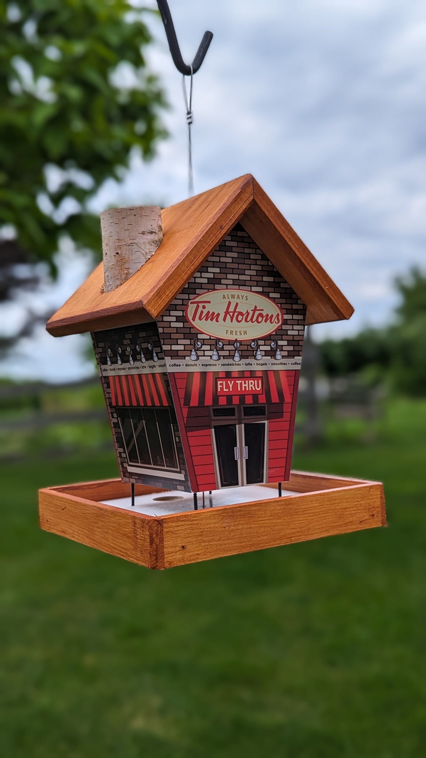 Tim Hortons Fly Thur Bird Feeder