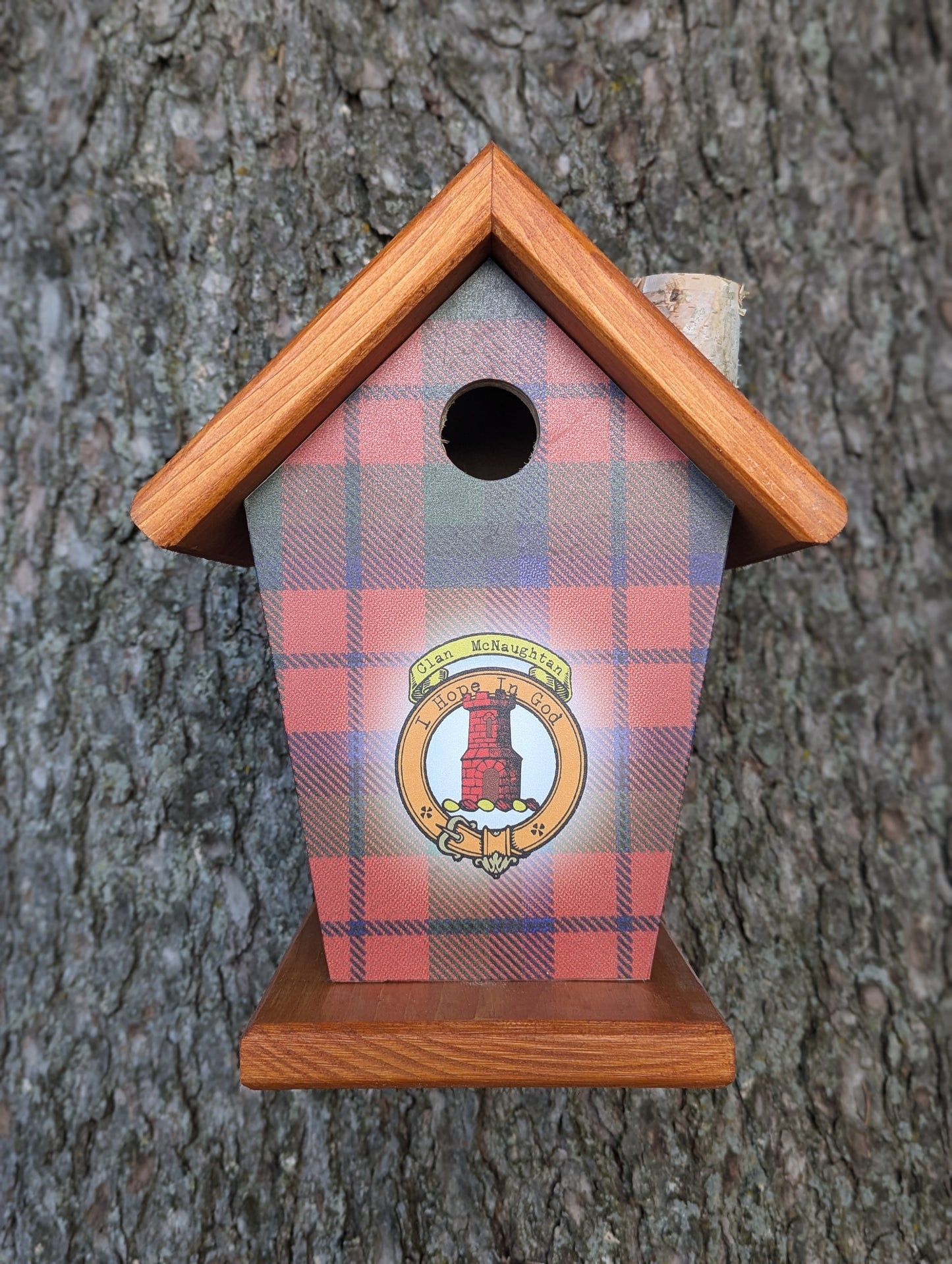 McNaughtan Tartan & Crest