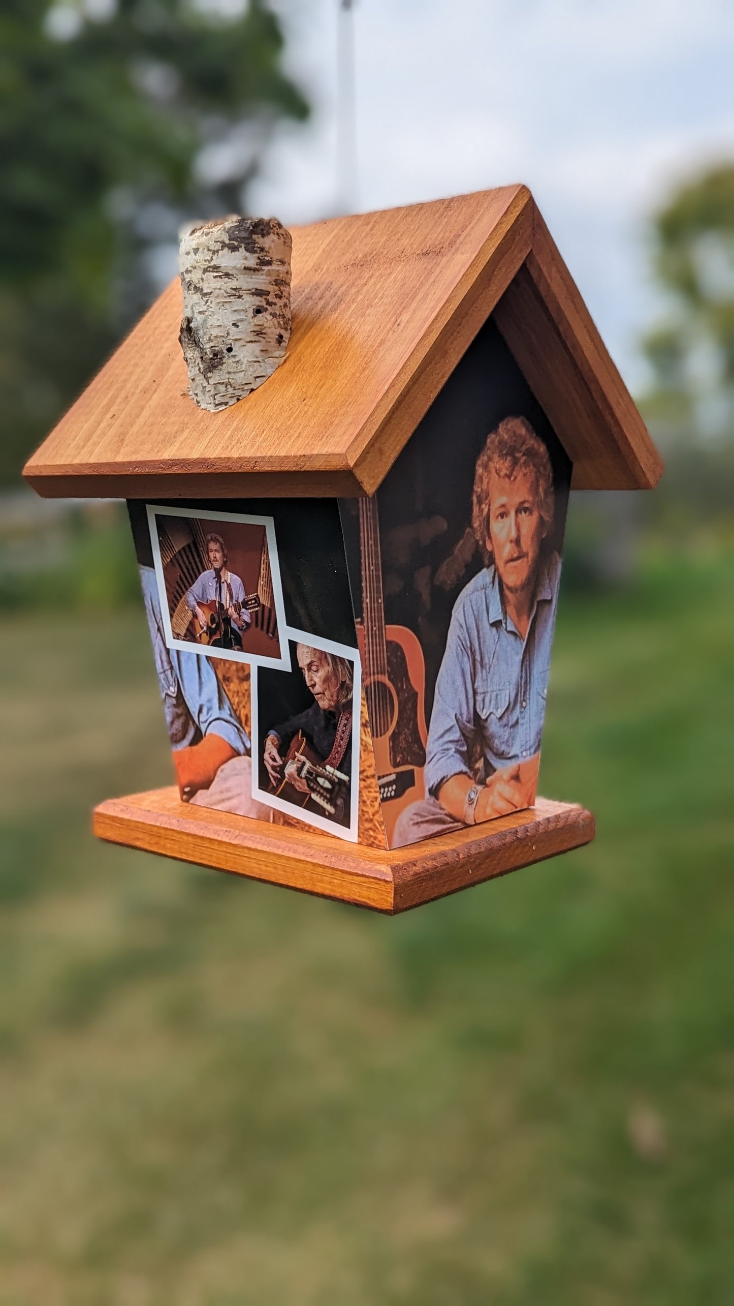 Gordon Lightfoot four-sided Birdhouse Music