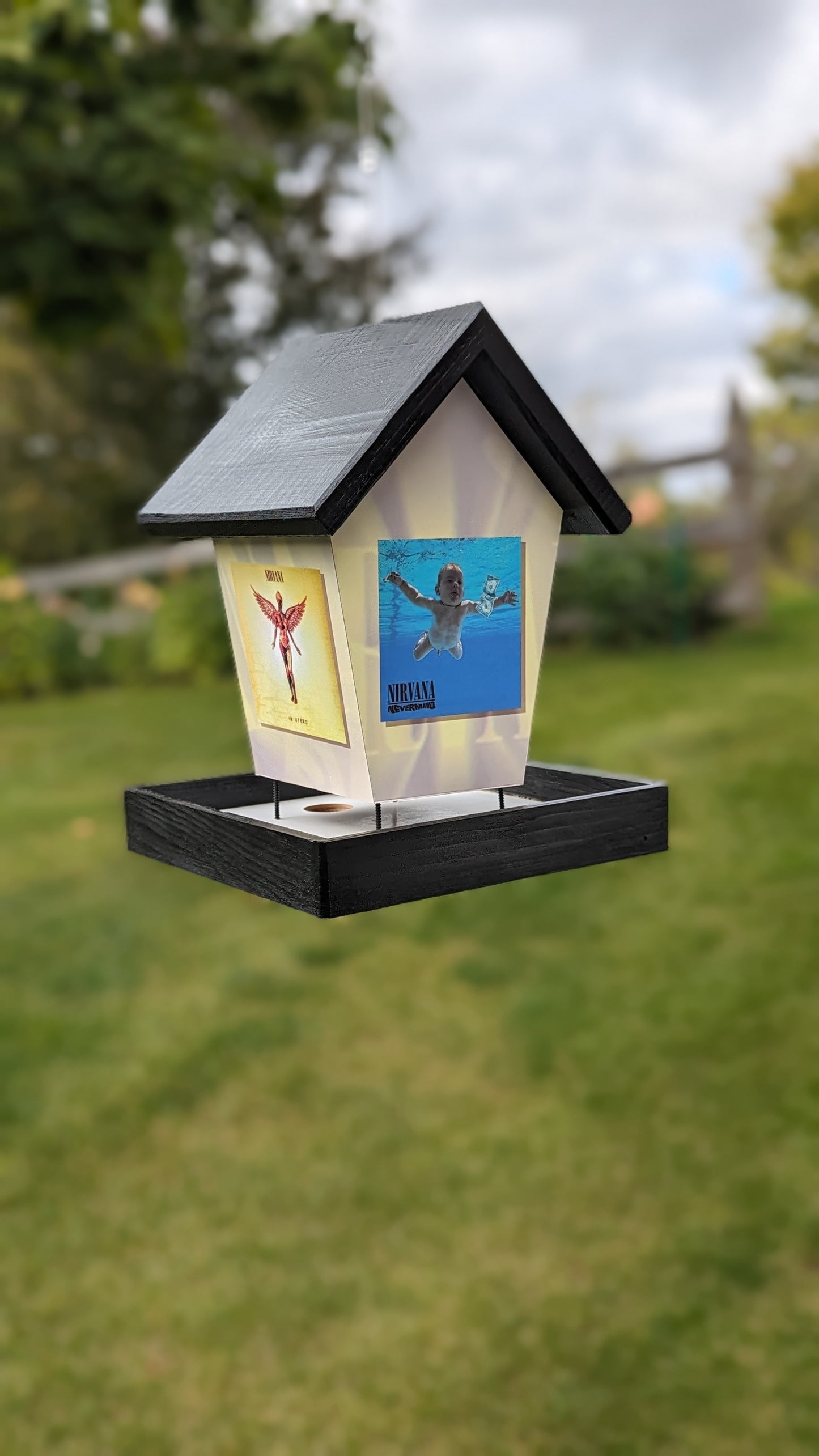 Nirvana Bird Feeder Music