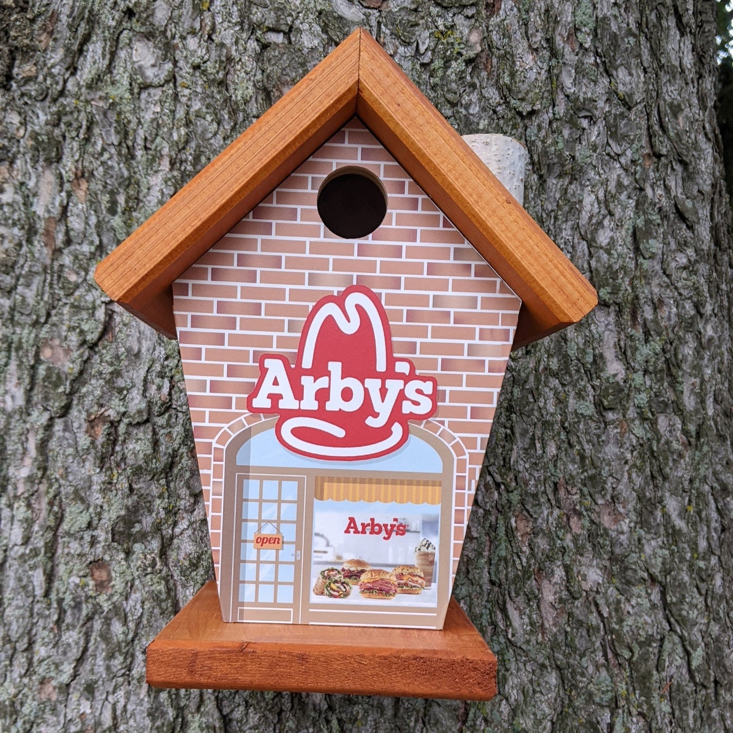 Arby's Birdhouse/Feeder