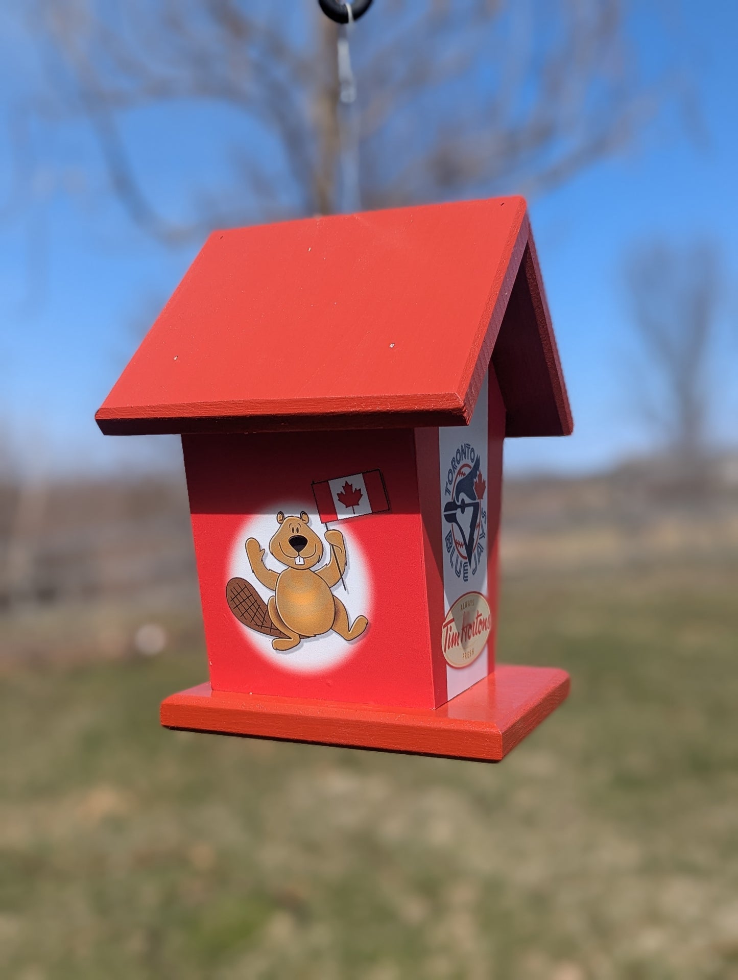 I Love Canada Birdhouse