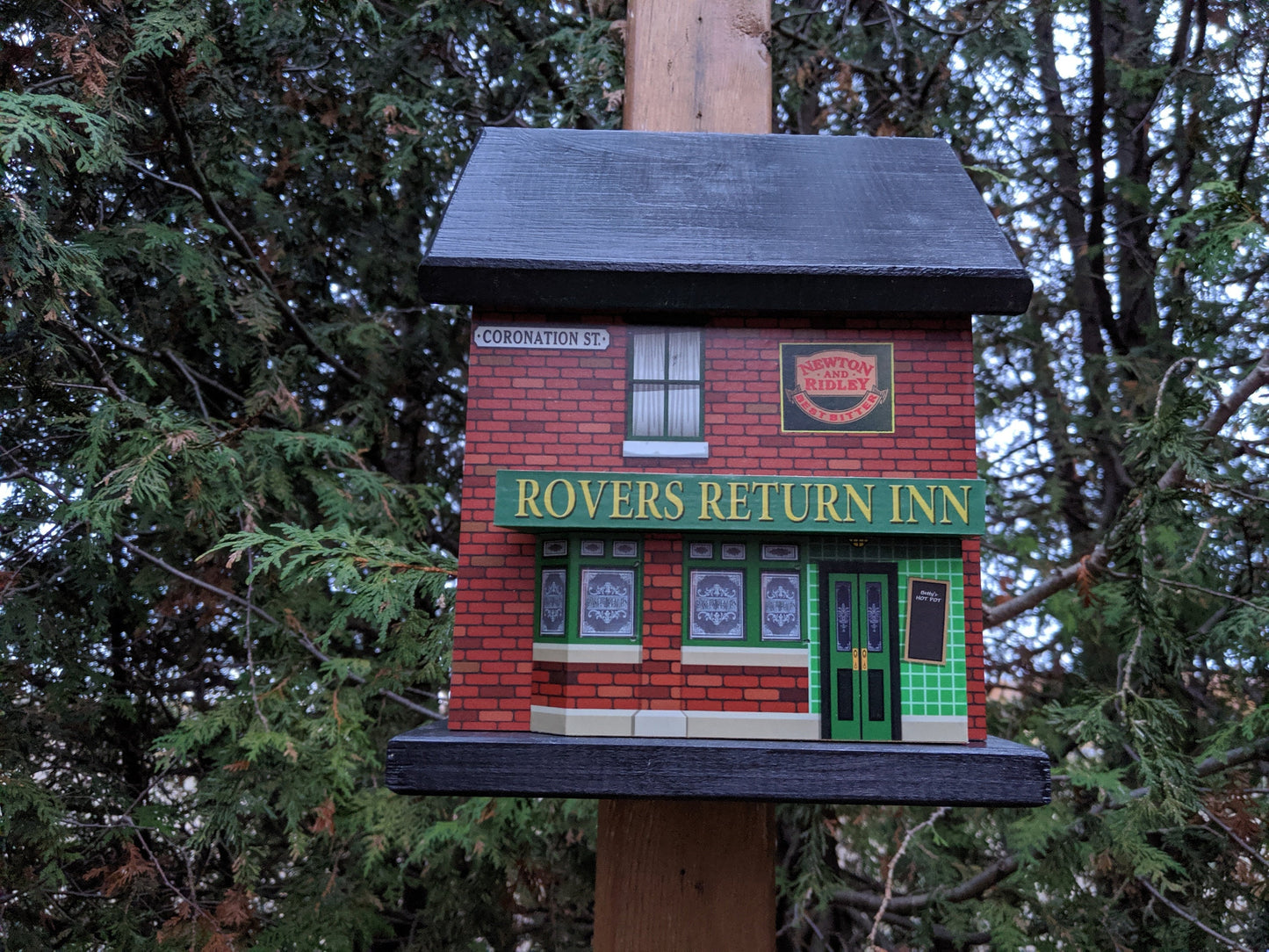 Rovers Return Inn (Black Roof) Birdhouse