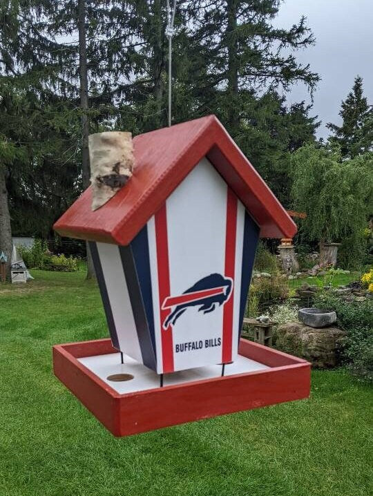 Buffalo Bills Bird ( Red Roof) Birdhouse