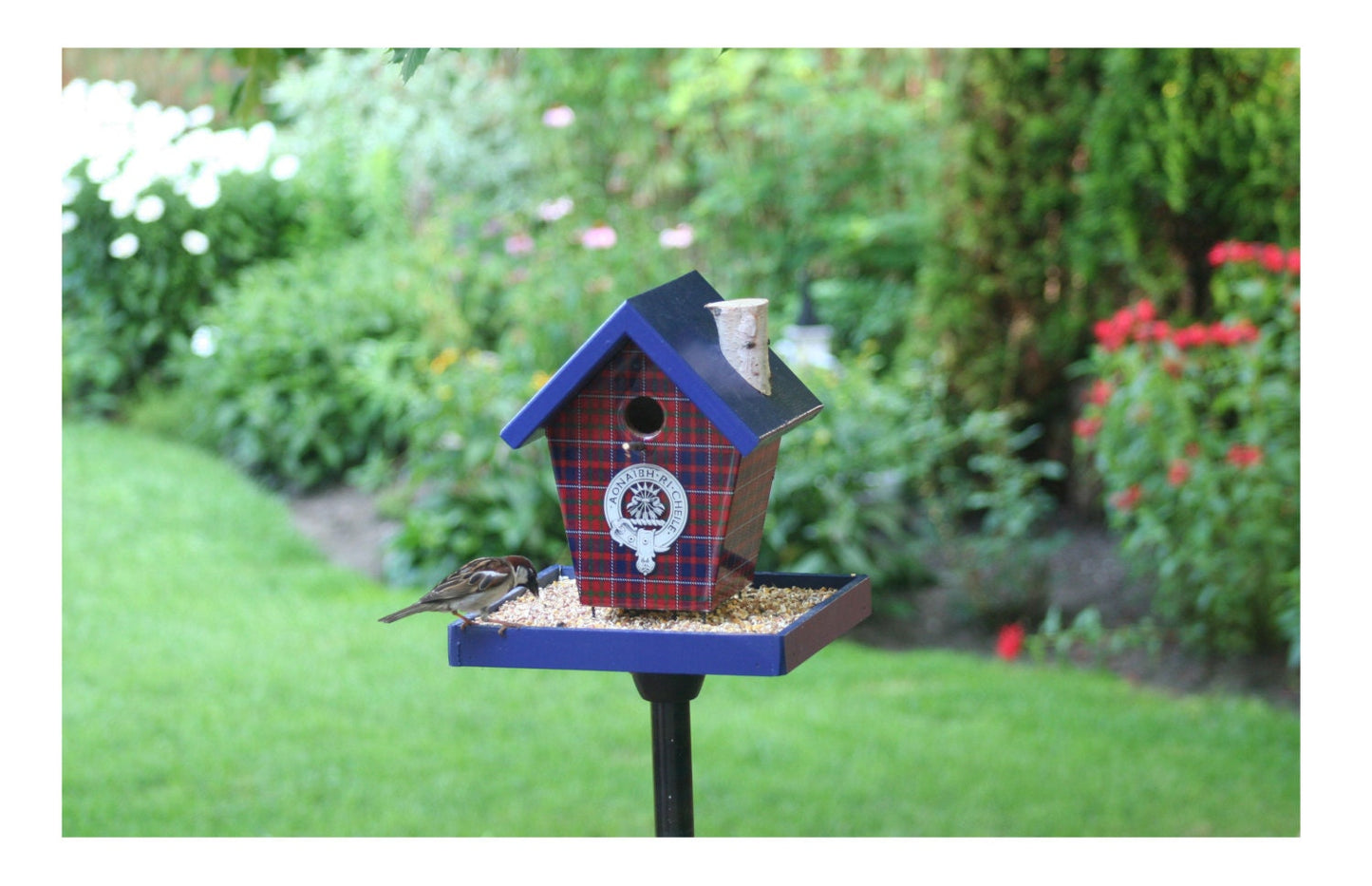 Cameron Clan Bird Feeder