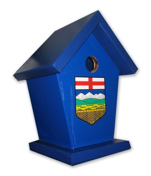 O Canada Birdhouse