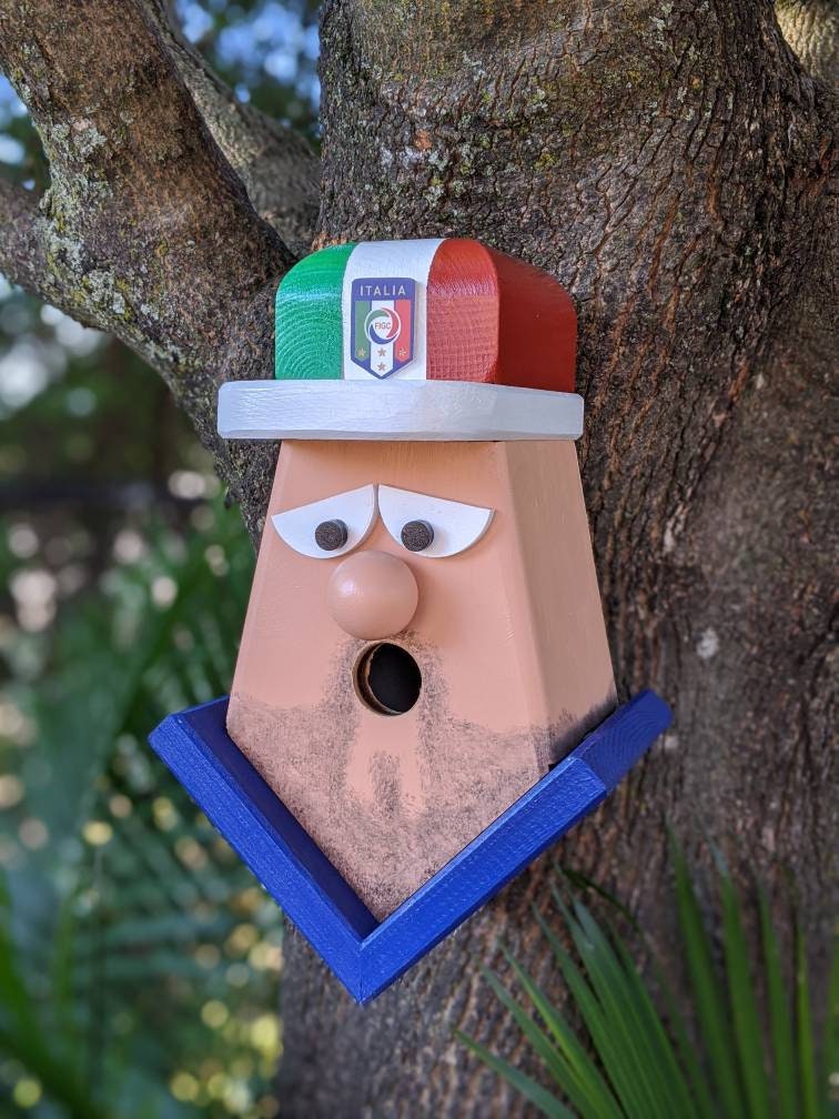 Italy Fan Birdhouse