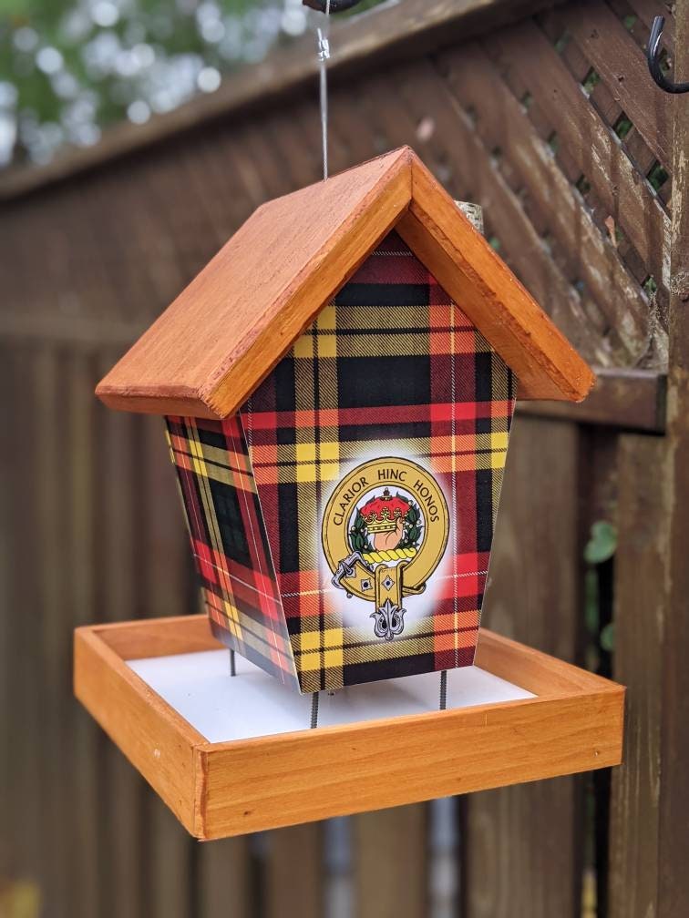 Buchanan Tartans & Crest Feeder