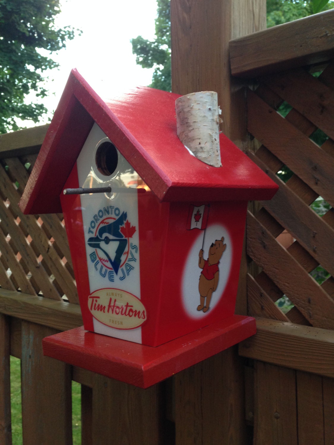 I love Canada Birdhouse