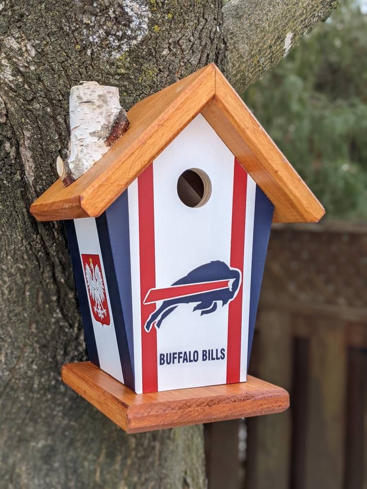 Buffalo Bill's Personalized (Polish Symbol) Birdhouse