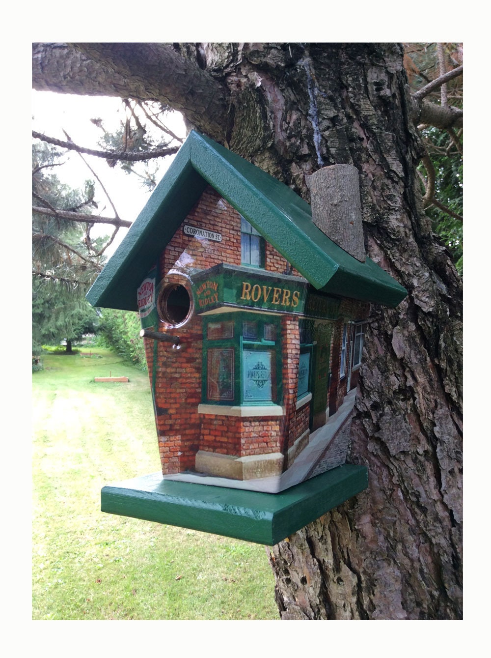 Rovers Return Birdhouse