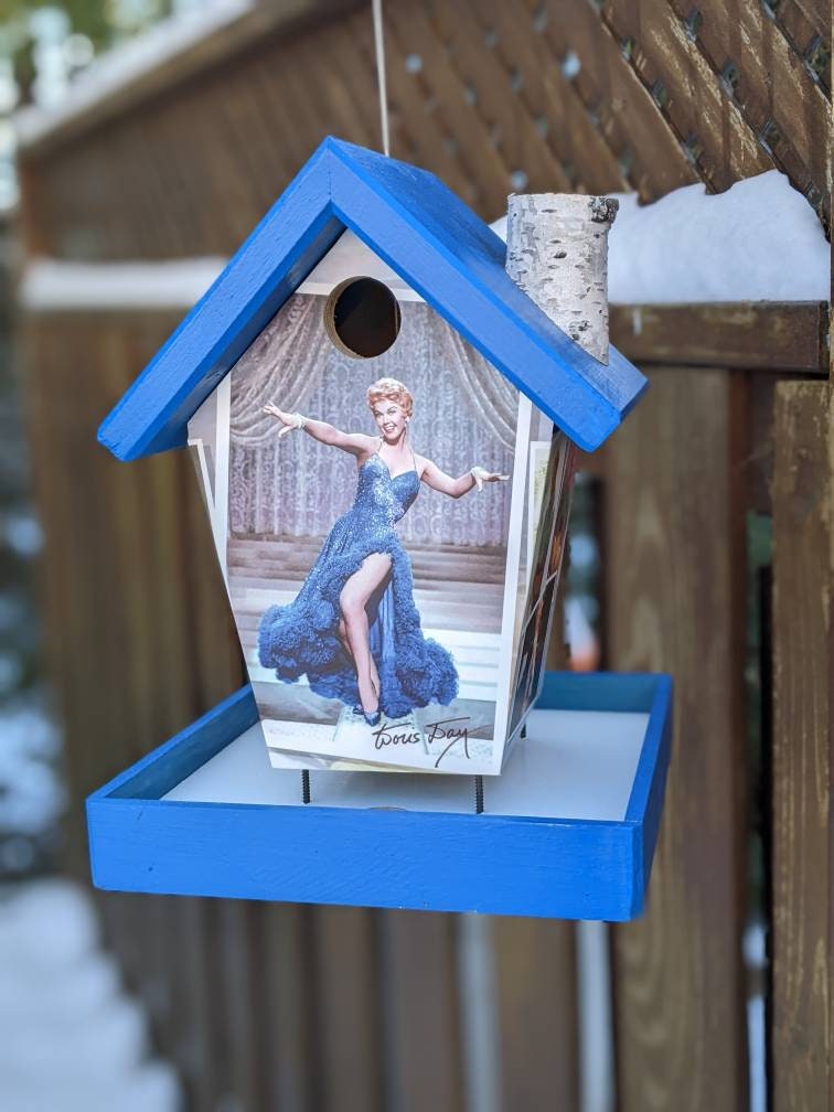 For The Love of Doris Bird Feeder