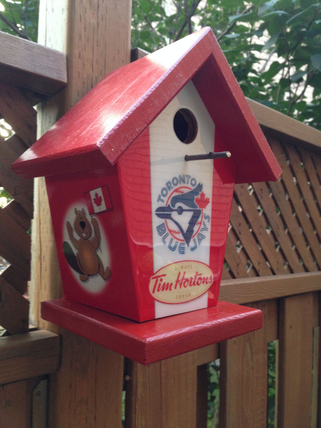 I love Canada Birdhouse