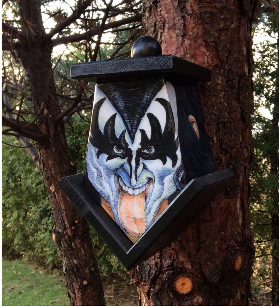 Kiss Birdhouse Music