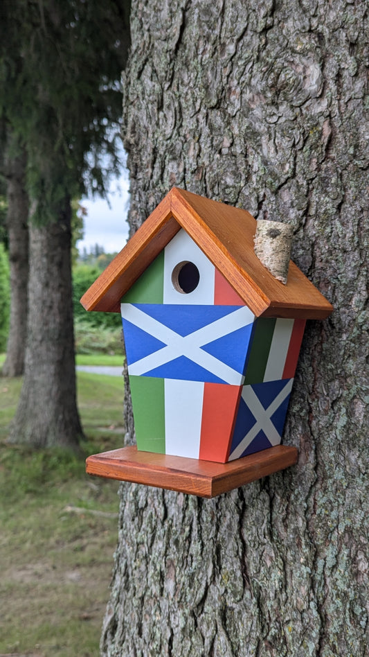 Irish and Scottish Flag Comb Birdhouse