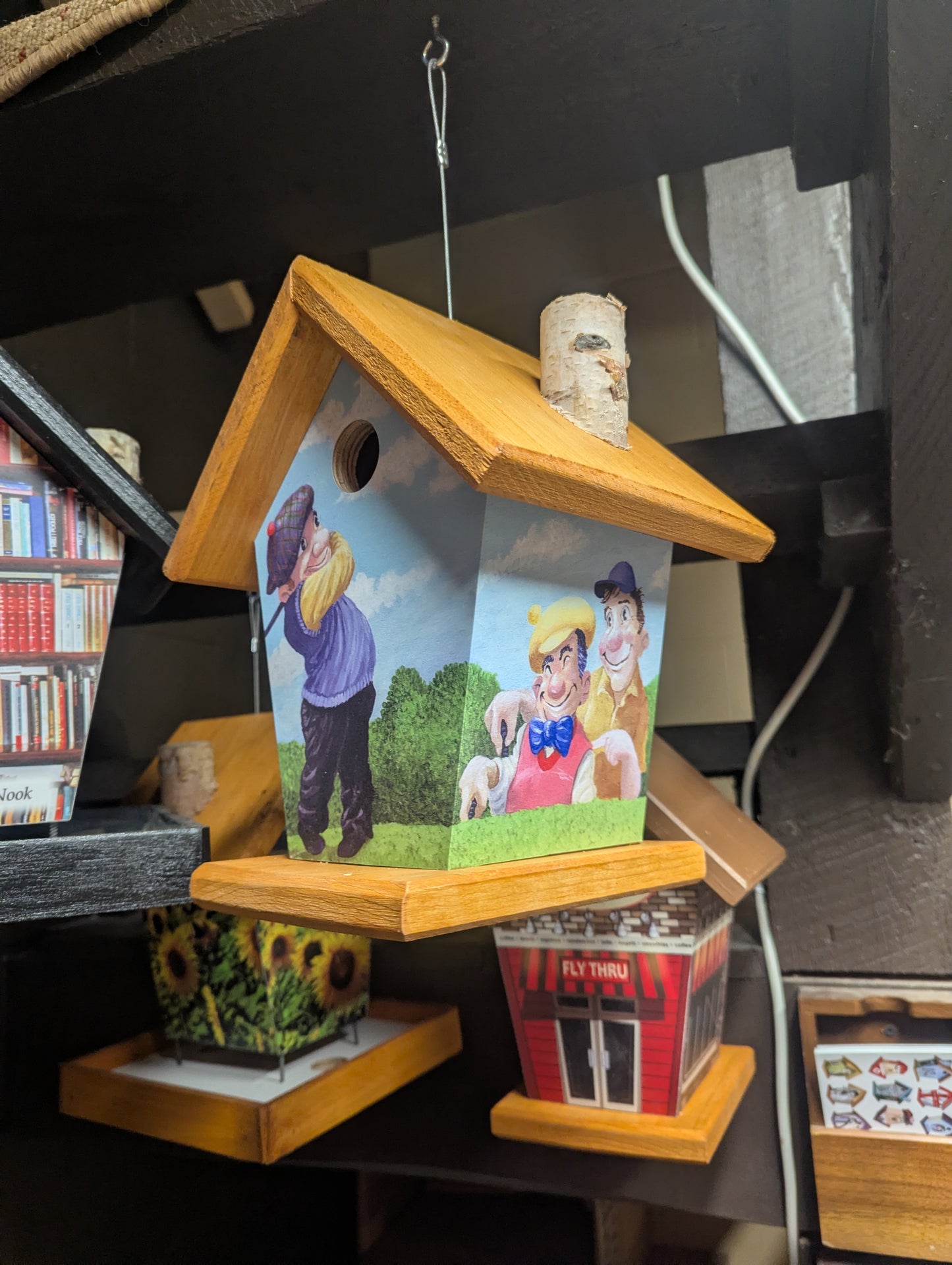 Gulf lovers four-sided birdhouse