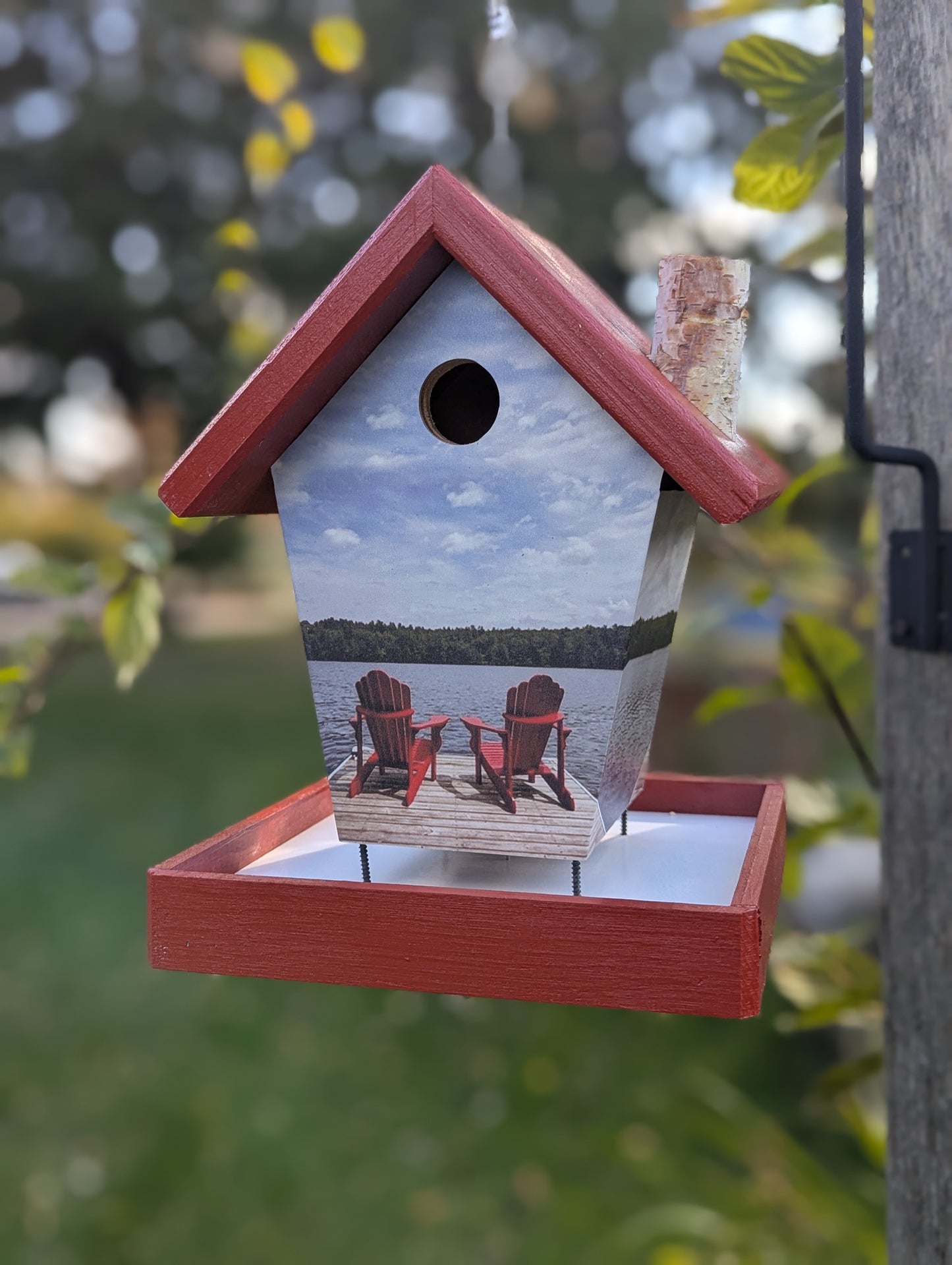 Cottage Life Bird Feeder
