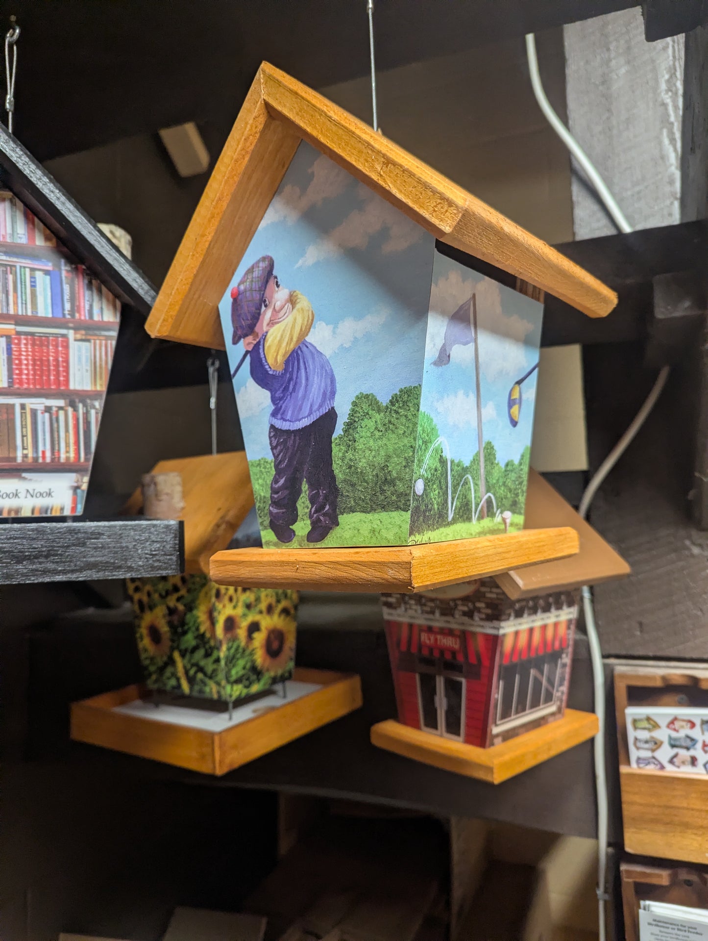 Gulf lovers four-sided birdhouse