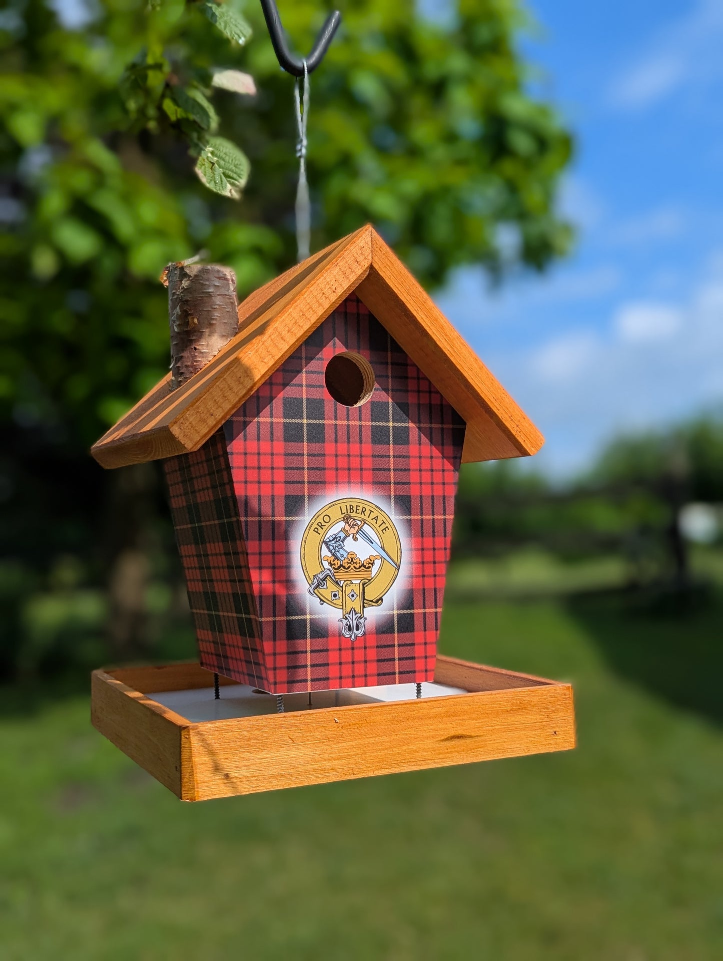 Wallace Tartan and Crest Bird Feeder