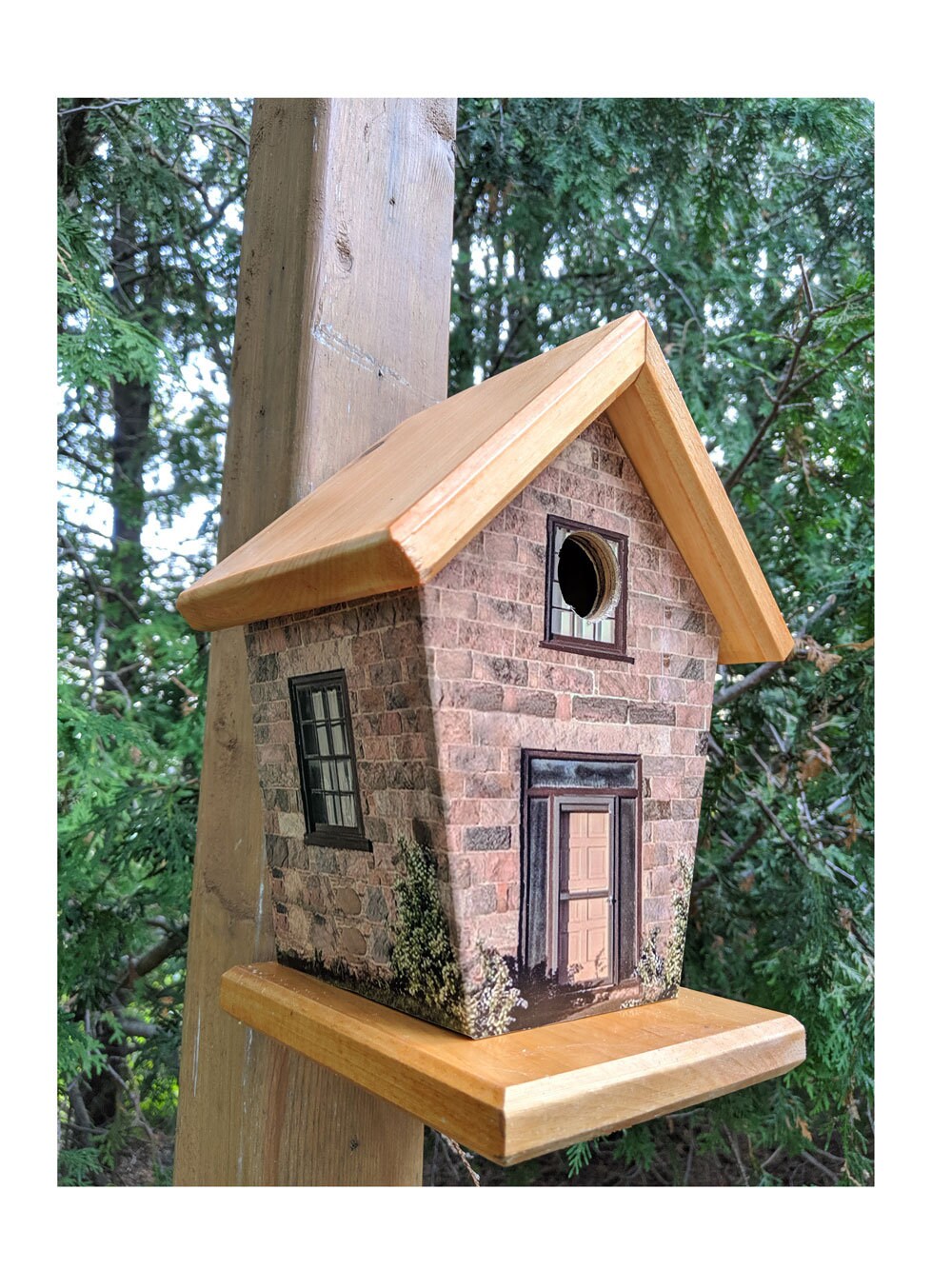 Brooklin Cottage Birdhouse/Feeder