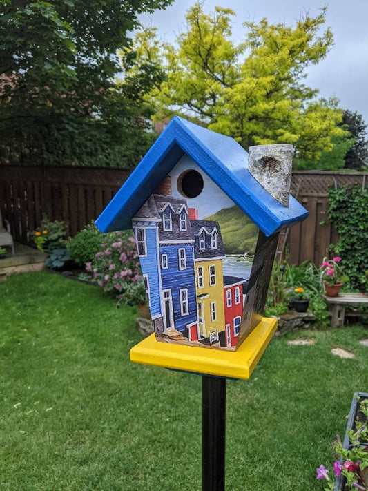 Jelly Bean Row Blue Roof Birdhouse