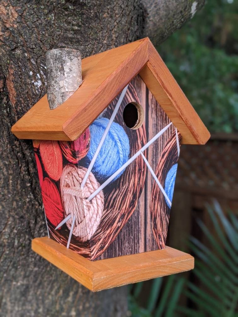 Knitting Birdhouse/Feeder