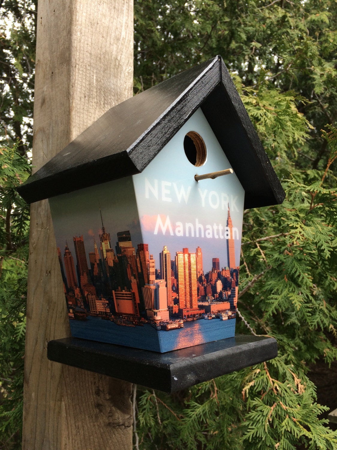 New York Manhattan Birdhouse