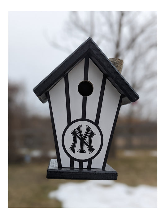 New York Yankees Birdhouse Sports