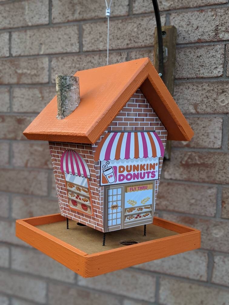 Dunkin Donuts Bird Feeder/Birdhouse