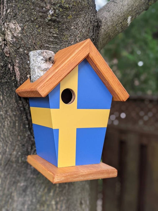 Sweden Flag Birdhouse/Feeder