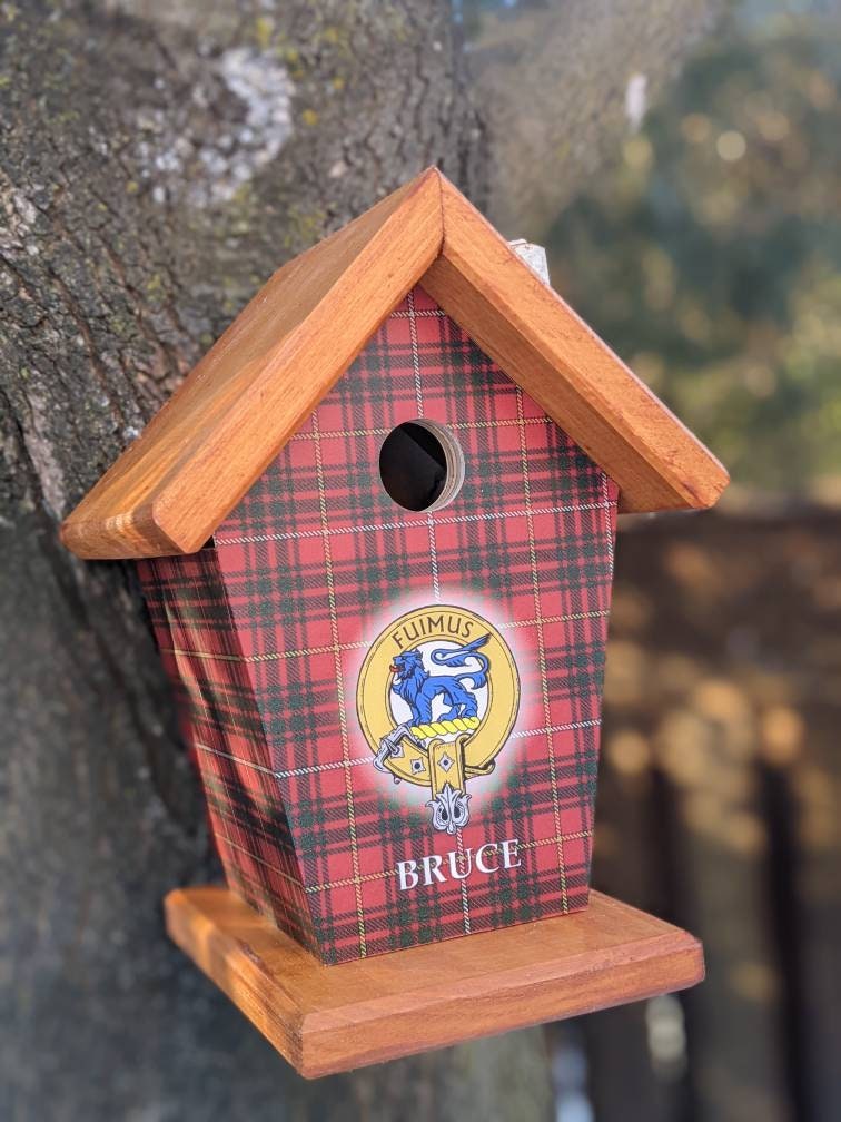 Bruce Crest & Tartan Birdhouse