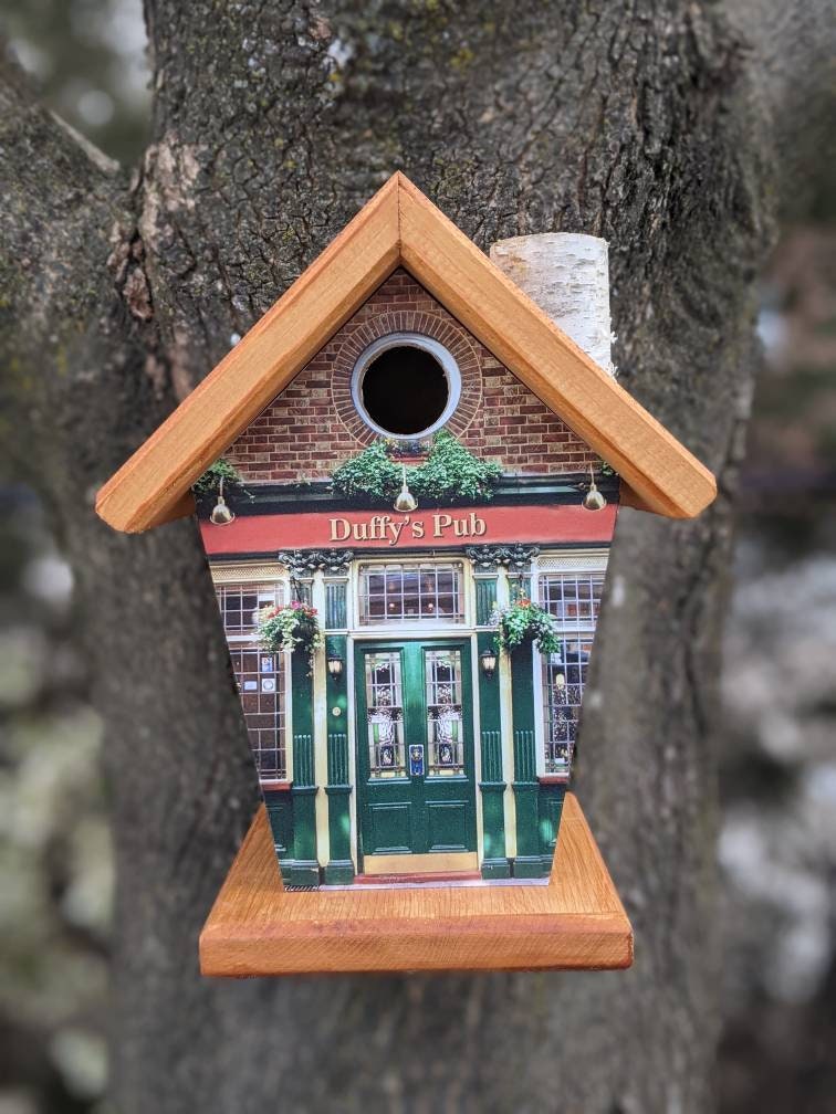 Personalized Pub Birdhouse