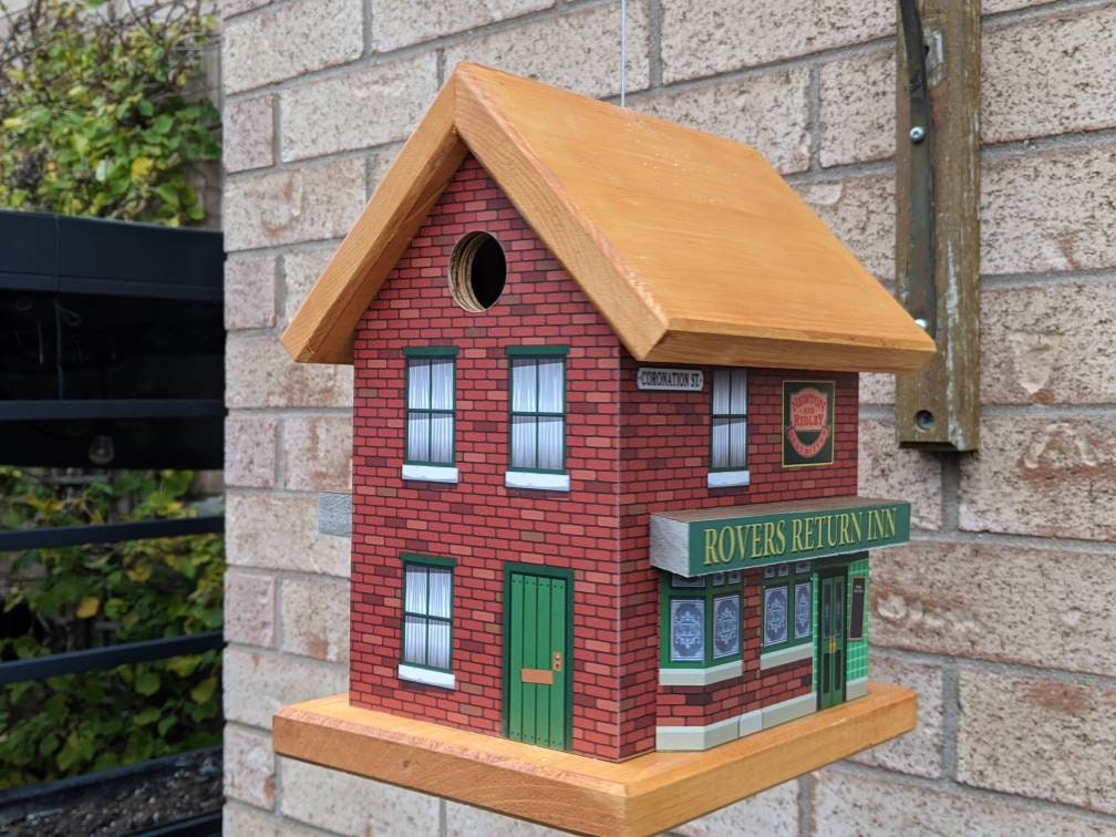 Rovers Return Inn Birdhouse (Stained Roof)