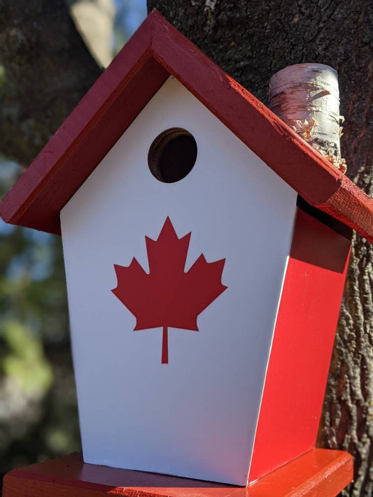 Canada Birdhouse